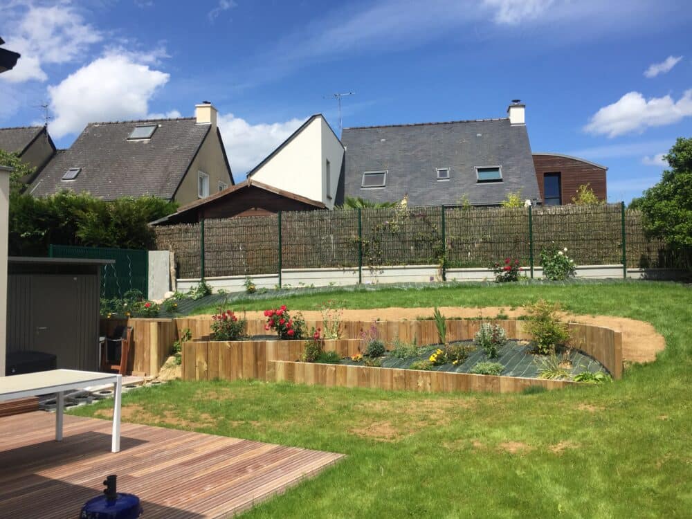 Maçonnerie paysagère avec finition minérale – Paysagiste Le Theil-de-Bretagne
