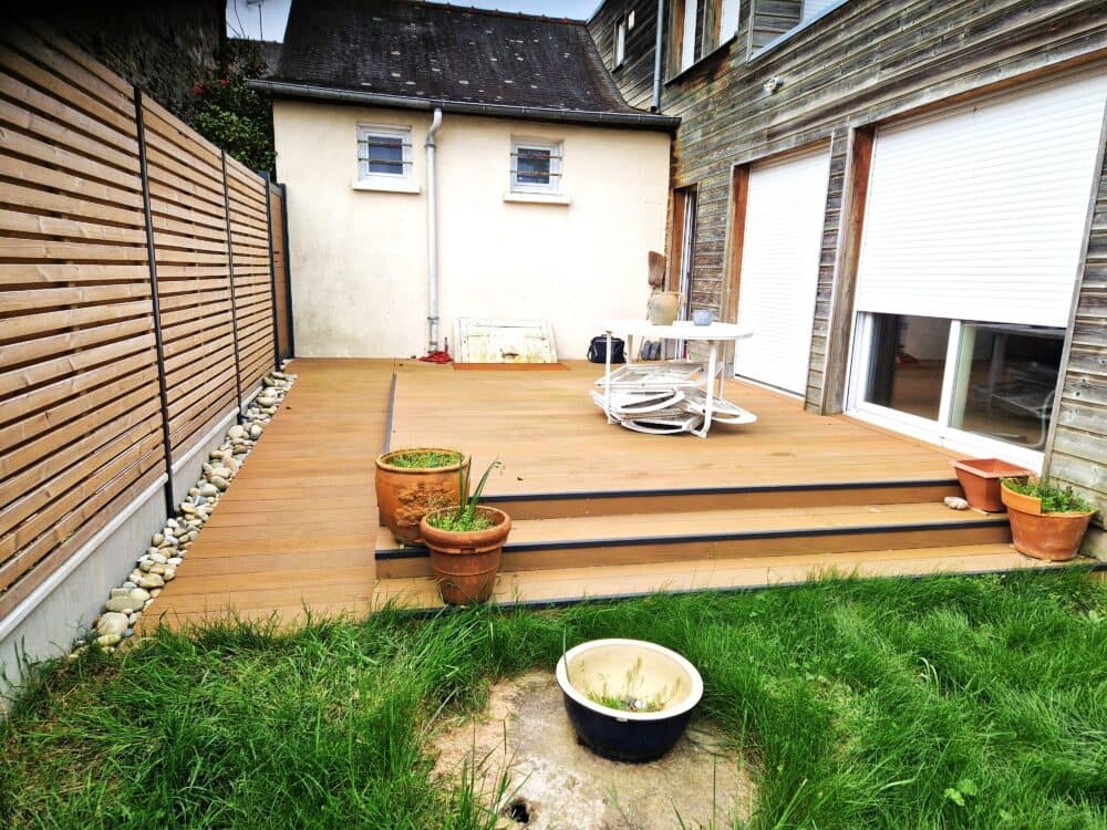 Terrasse avec éclairage extérieur – CLOUET Paysagiste Ille-et-Vilaine